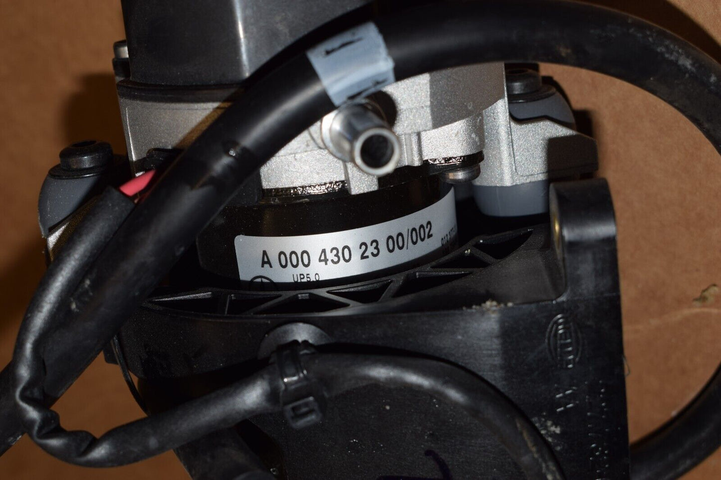 Original Mercedes EQV w447 448 Unterdruckpumpe a0004302300 w910 Sprinter