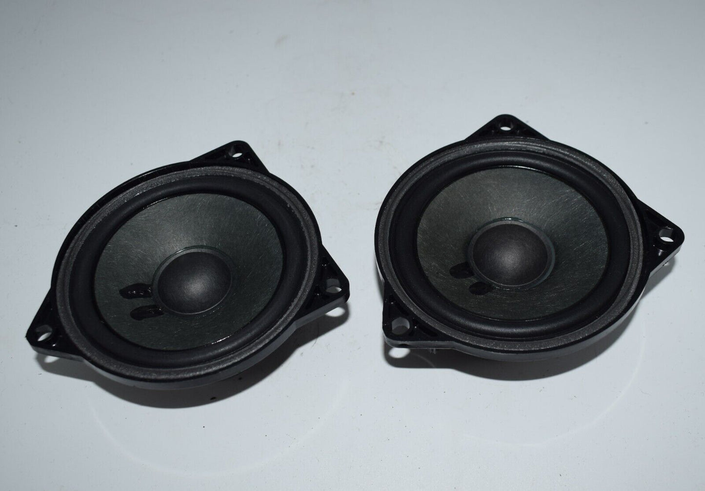 Original Mercedes GT GTR GTS GTC C190 Lautsprecher A1908200502 Paar