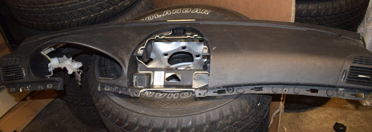 Original Mercedes w211 E Klasse Armaturenbrett a2116800687 schwarz