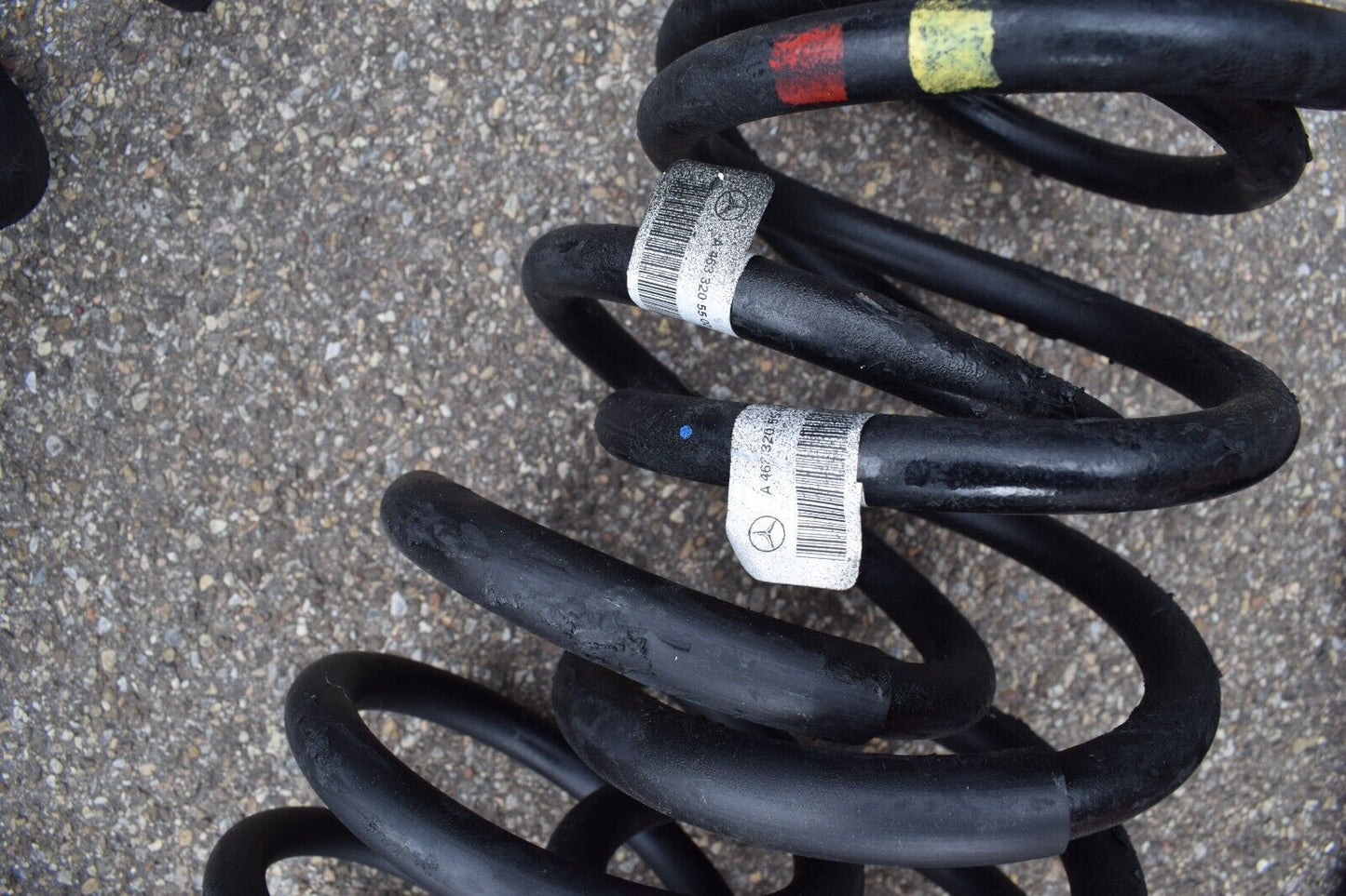 Original Mercedes G Klasse w463A Federn Satz VA HA a4633205500