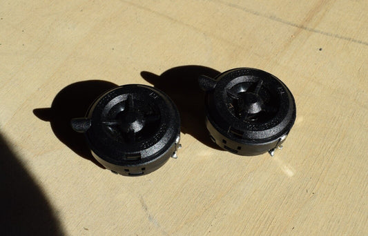 2x Original Mercedes w447 Lautsprecher Armaturenbrett V Klasse a4478270360
