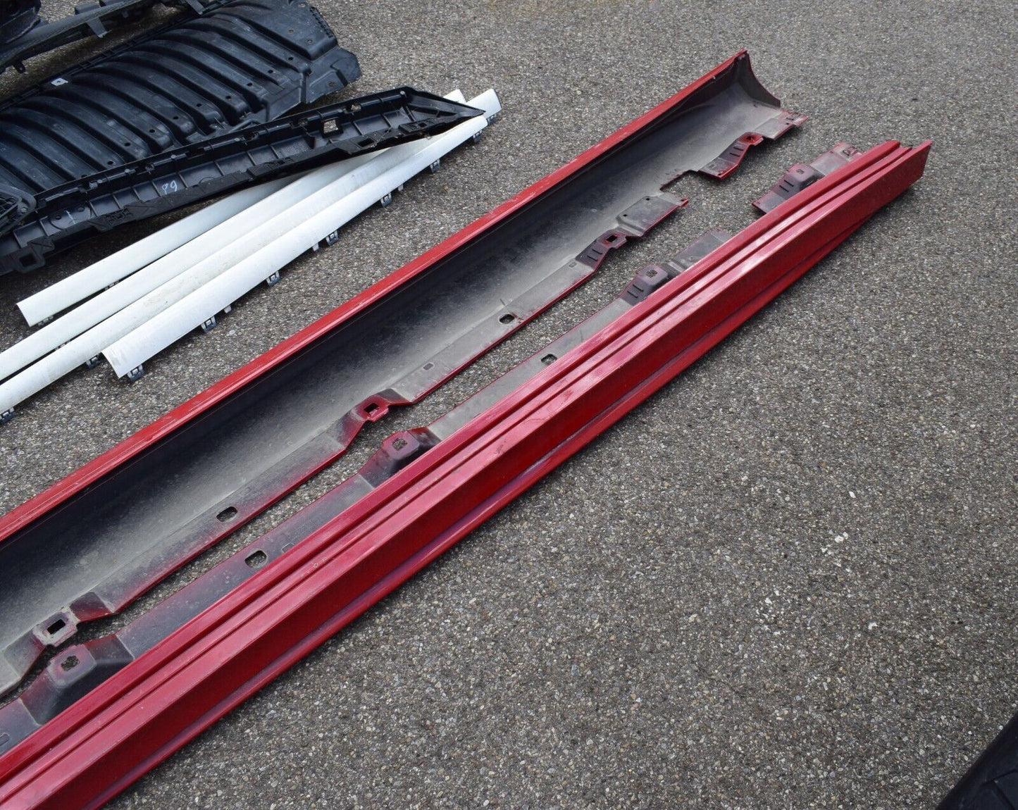 Original Mercedes c118 CLA AMG Seitenschweller rechts links Paar a1186909100