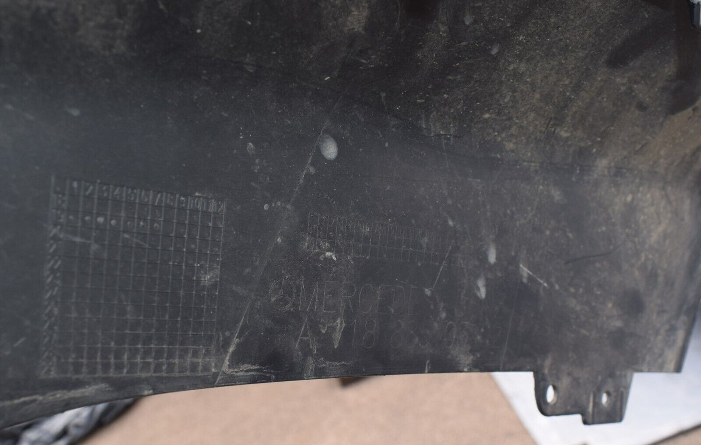 Original Mercedes CLA w118 Diffusor Auspuffblende AMG Coupe a1188850302