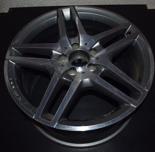 1x Original Mercedes AMG Alufelge w212 E klasse a2124010400 9Jx18 ET54
