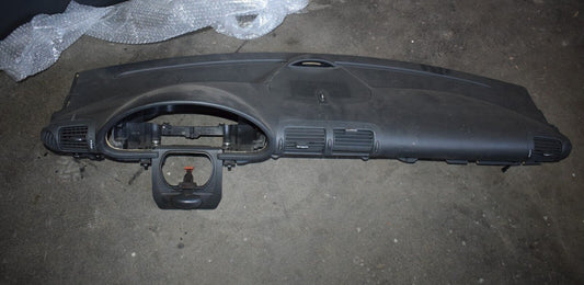 Original Mercedes w203 C Klasse Armaturenbrett a2036800187