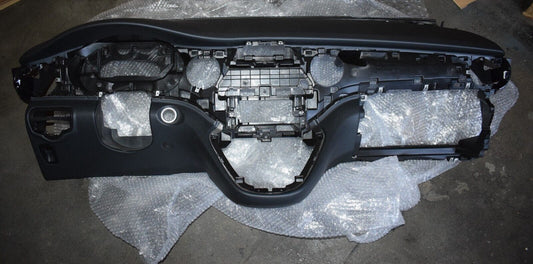 Original Mercedes V Klasse w447 Armaturenbrett Cockpit schwarz 447