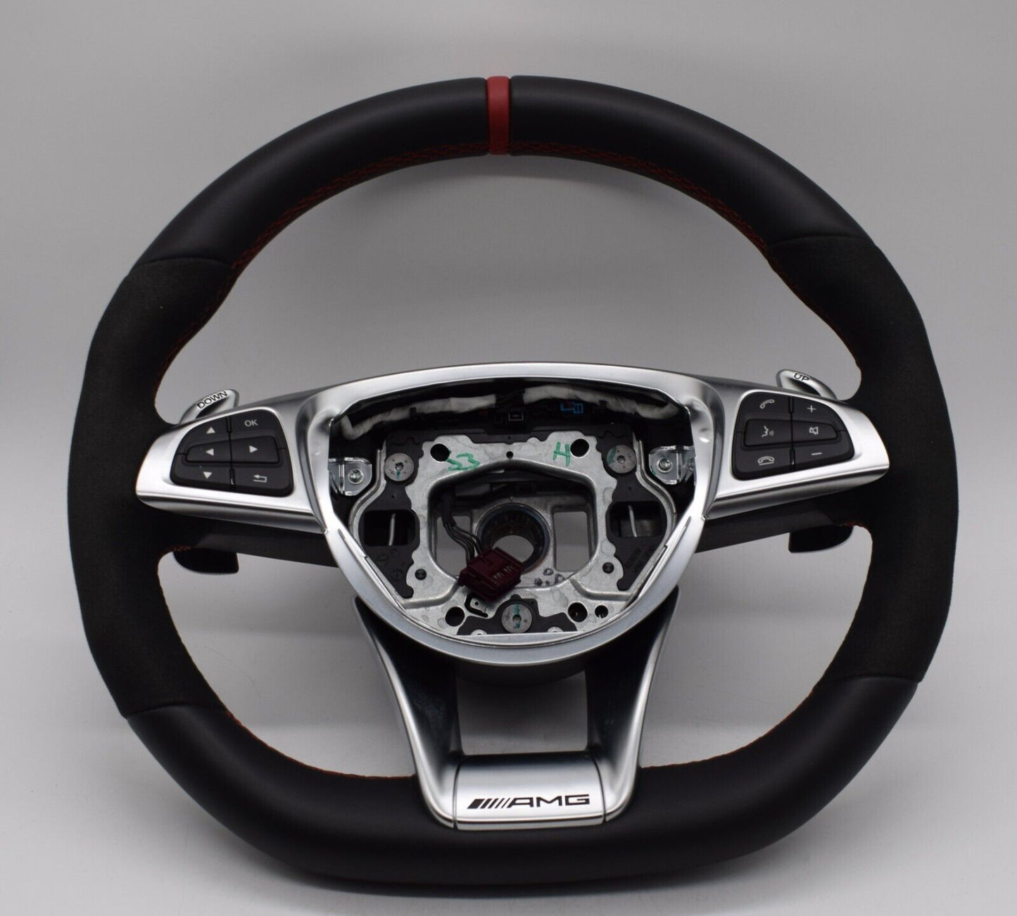 Original Mercedes AMG Leder Lenkrad Alcantara a1664601618 w218 w231 w176