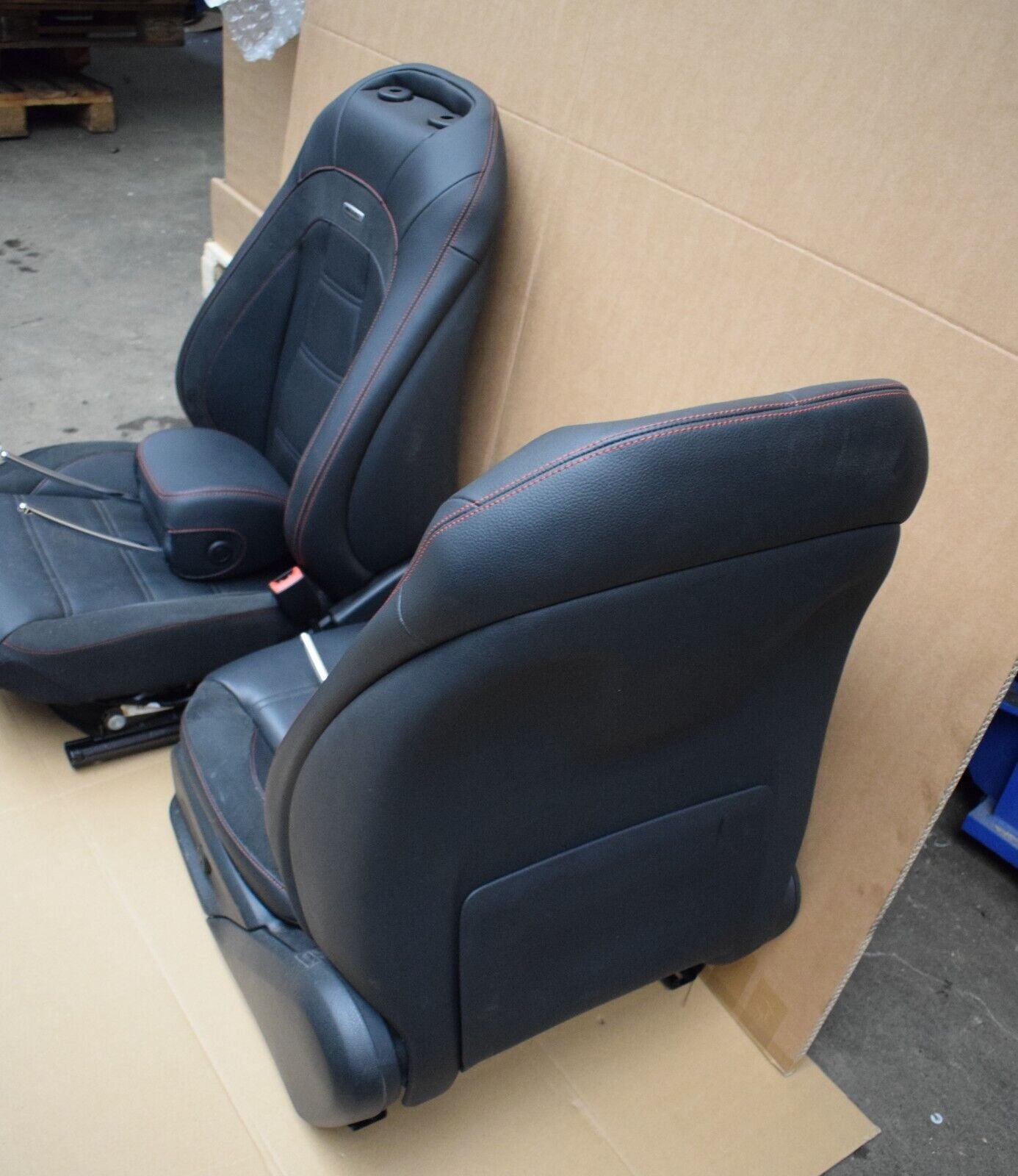 Original AMG T Modell Sitze w213 E klasse Kunstleder Alcantara