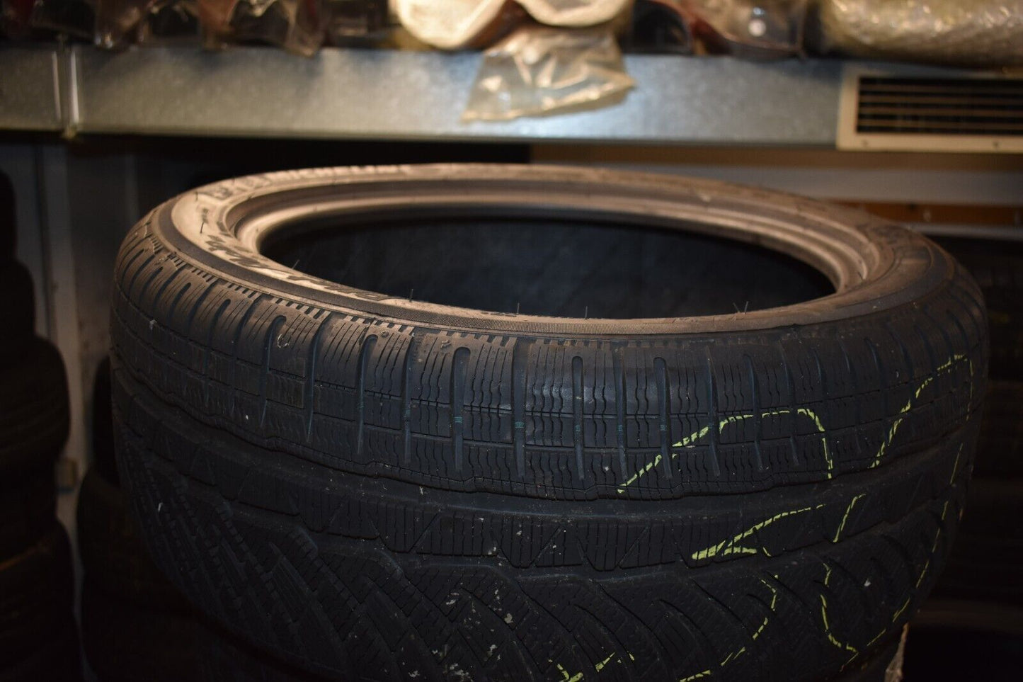 1x Michelin Pilot Alpin Winterreifen 245 45 18 100V 2016 7mm