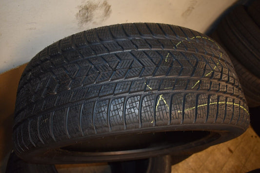 1x Pirelli Winterreifen Scorpion MO 275 45 21 107V 2019 7mm