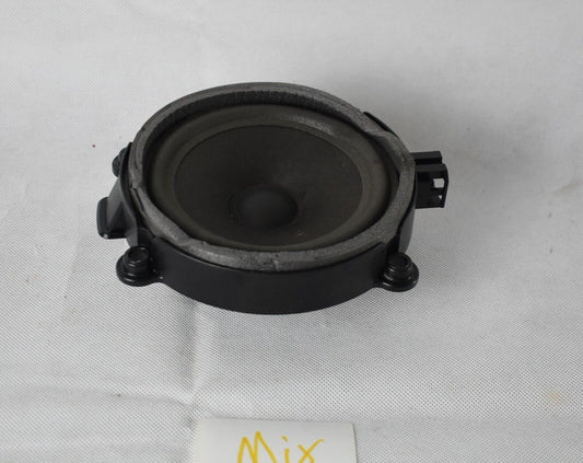 Original Mercedes w639 Vito Viano Lautsprecher a6398270160