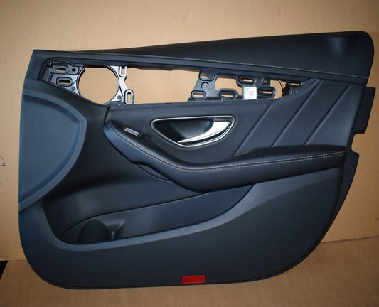 Original Mercedes w205 C Klasse Türverkleidung Türpappe vorne rechts