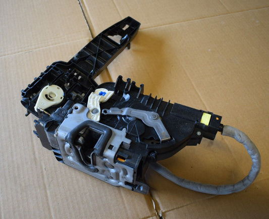 Original Mercedes w447 Vito Türschloss a4477200035 vorne links
