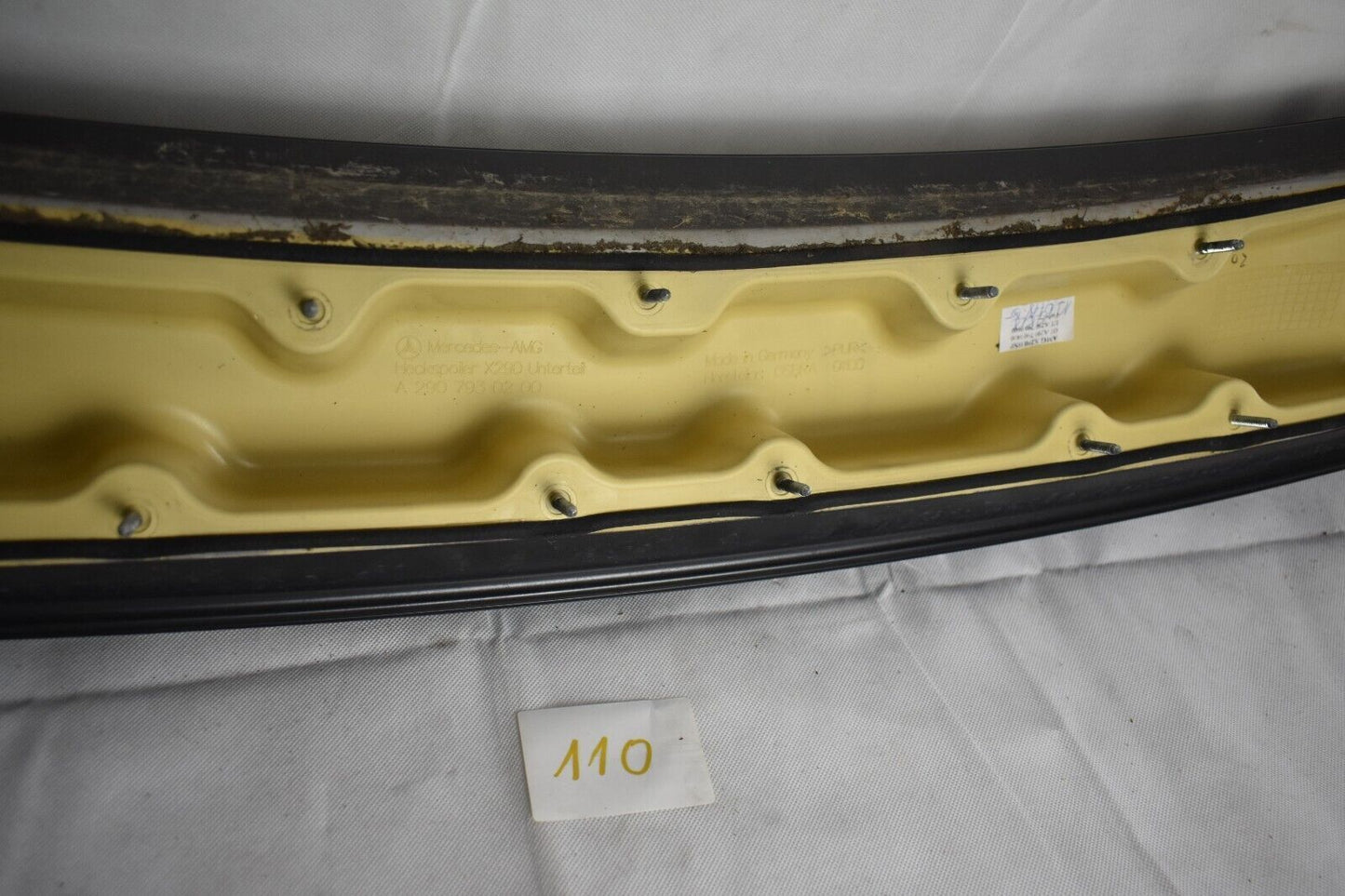 Original Mercedes AMG GT 290 X290 rear Spoiler Unterteil Selenit grau