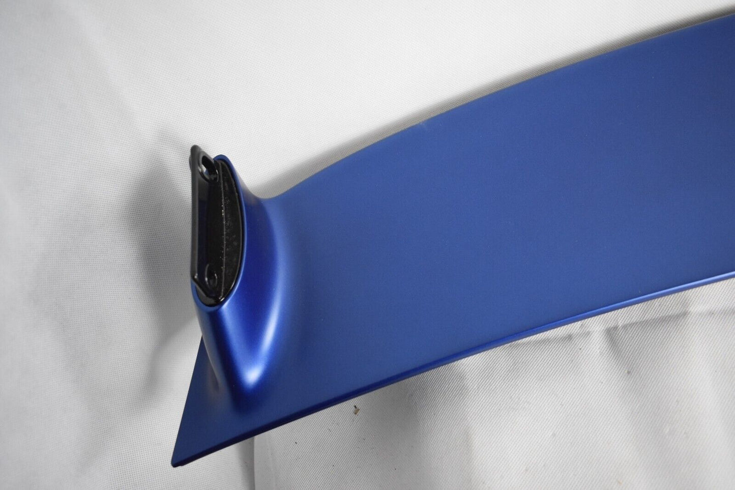 Original Mercedes AMG GT X290 rear Spoiler Unterteil Unterbau Spektralblau Magno
