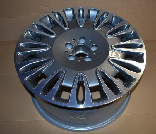 1x Original Mercedes w222 S Klasse Alufelge A2224010402 9,5Jx19 ET43,5