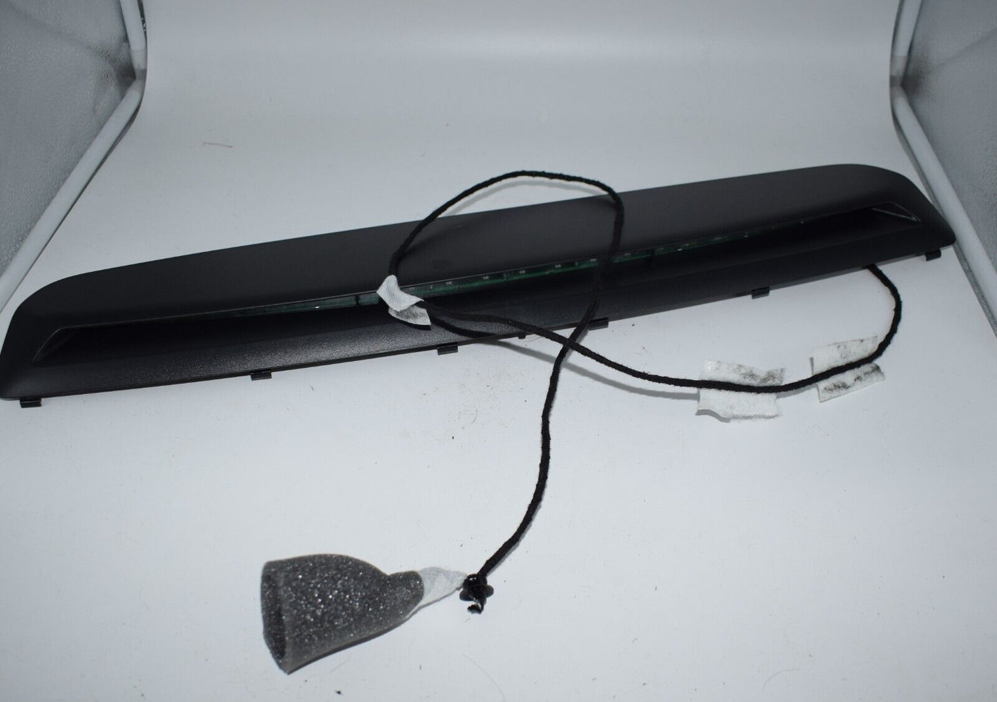 Original Mercedes C Klasse w205 Bremsleuchte Hutablage A2058200260