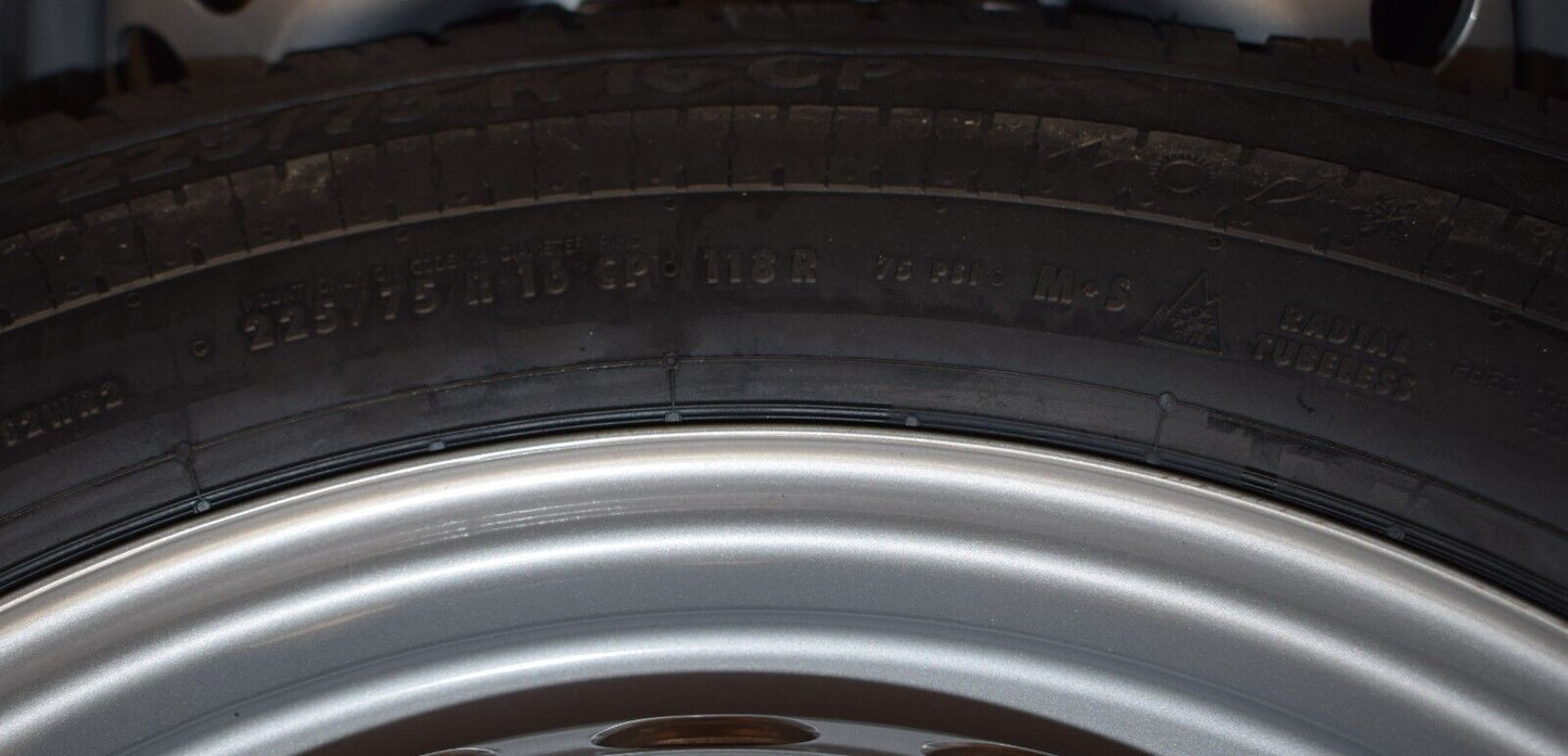 Mercedes Sprinter Camper Räder 225 75 16 CP w907 w910 allwetterreifen w906