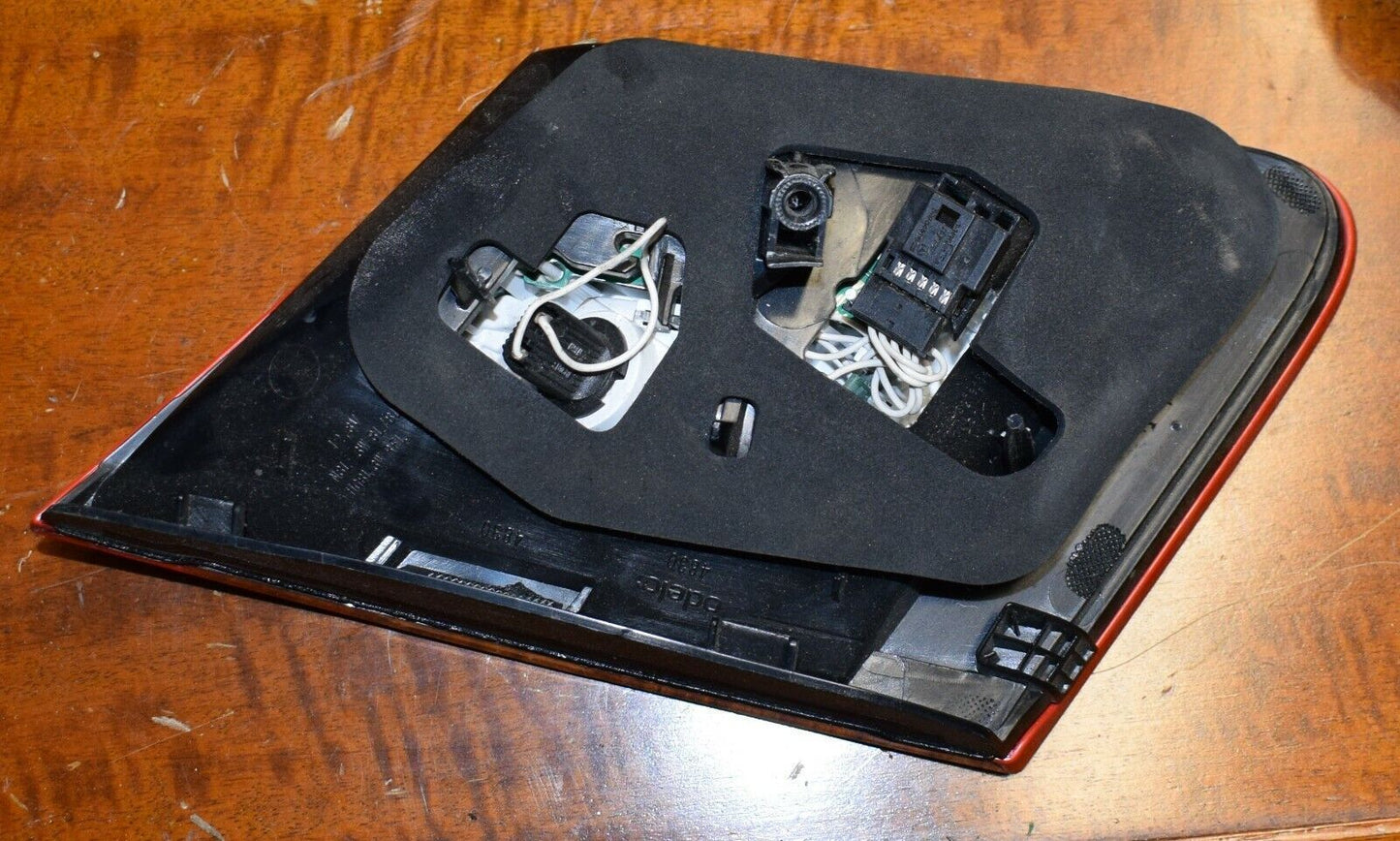 Original Mercedes w212 E Klasse Heckleuchte a2128200864 rechts