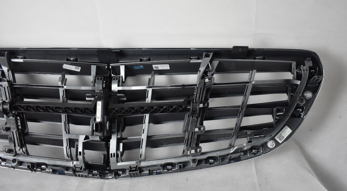 Original Mercedes Kühlergrill Grill w205 C Klasse a2058801583