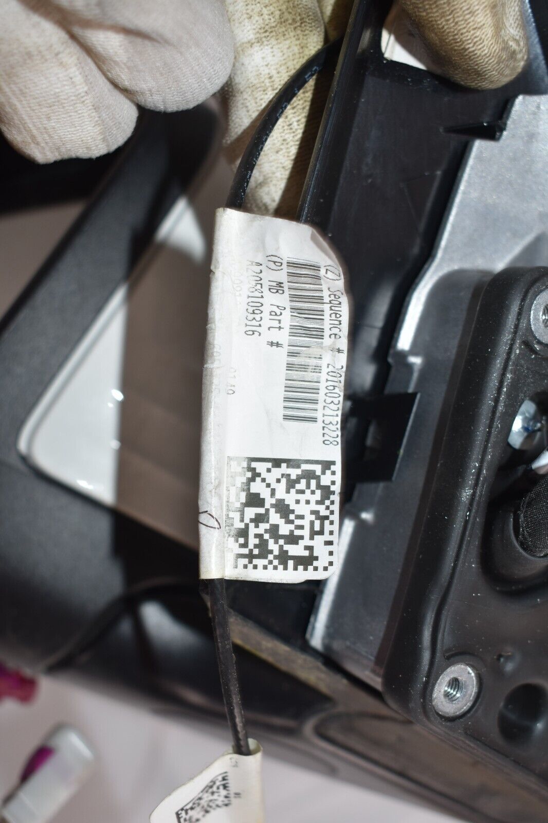 Original Mercedes Außenspiegel links C Klasse Spiegel links a2058109316