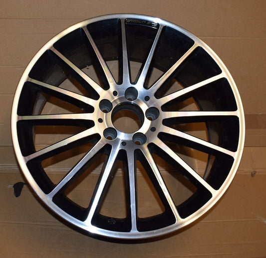 1x Original Mercedes w176 A Klasse AMG Alufelge A1764010502 8Jx18 H2 ET48 Felge