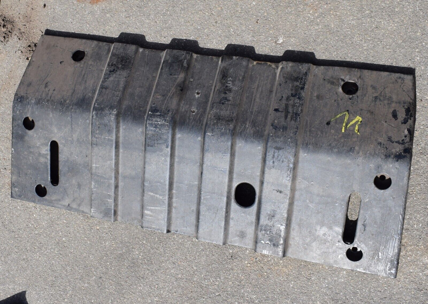 Original Mercedes G Klasse w463 Unterfahrschutz Schutz platte 463