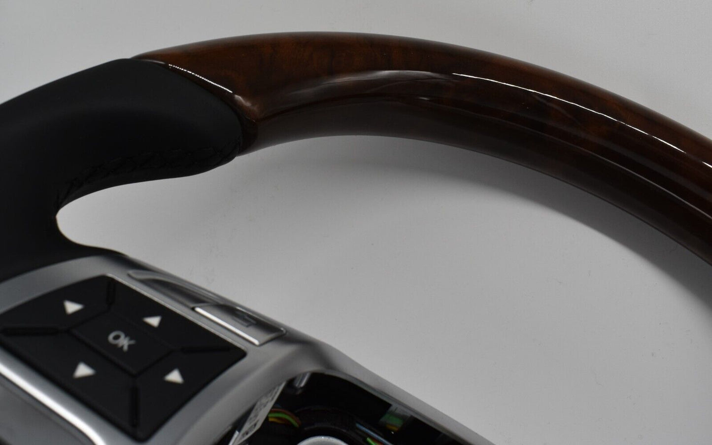 Original Mercedes Holzlenkrad wR231 SL a2314602603 Schwarz Spurassistent