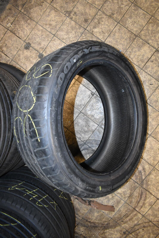 1x Goodyear EfficientGrip MOE Runflat Sommerreifen 275 40 19 101Y 2014 7,5mm