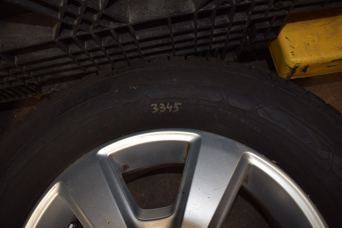 Mercedes Sprinter w910 Winter reifen räder Wohnwagen 235 65 16 Alufelgen w907