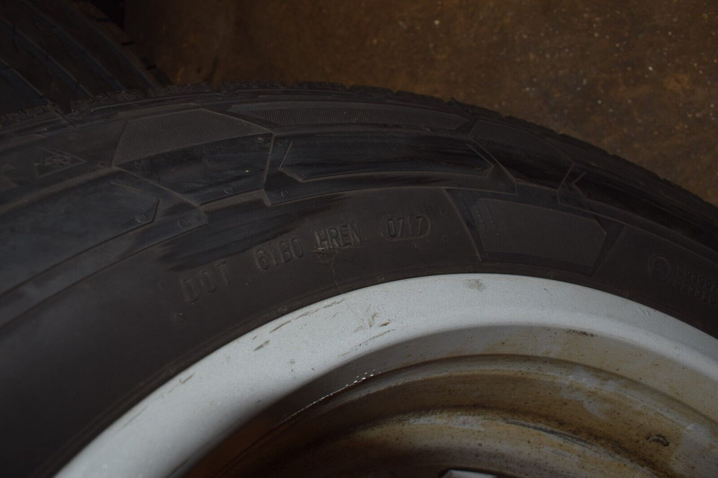 Mercedes Sprinter w910 Winter reifen räder Wohnwagen 235 65 16 Alufelgen w907