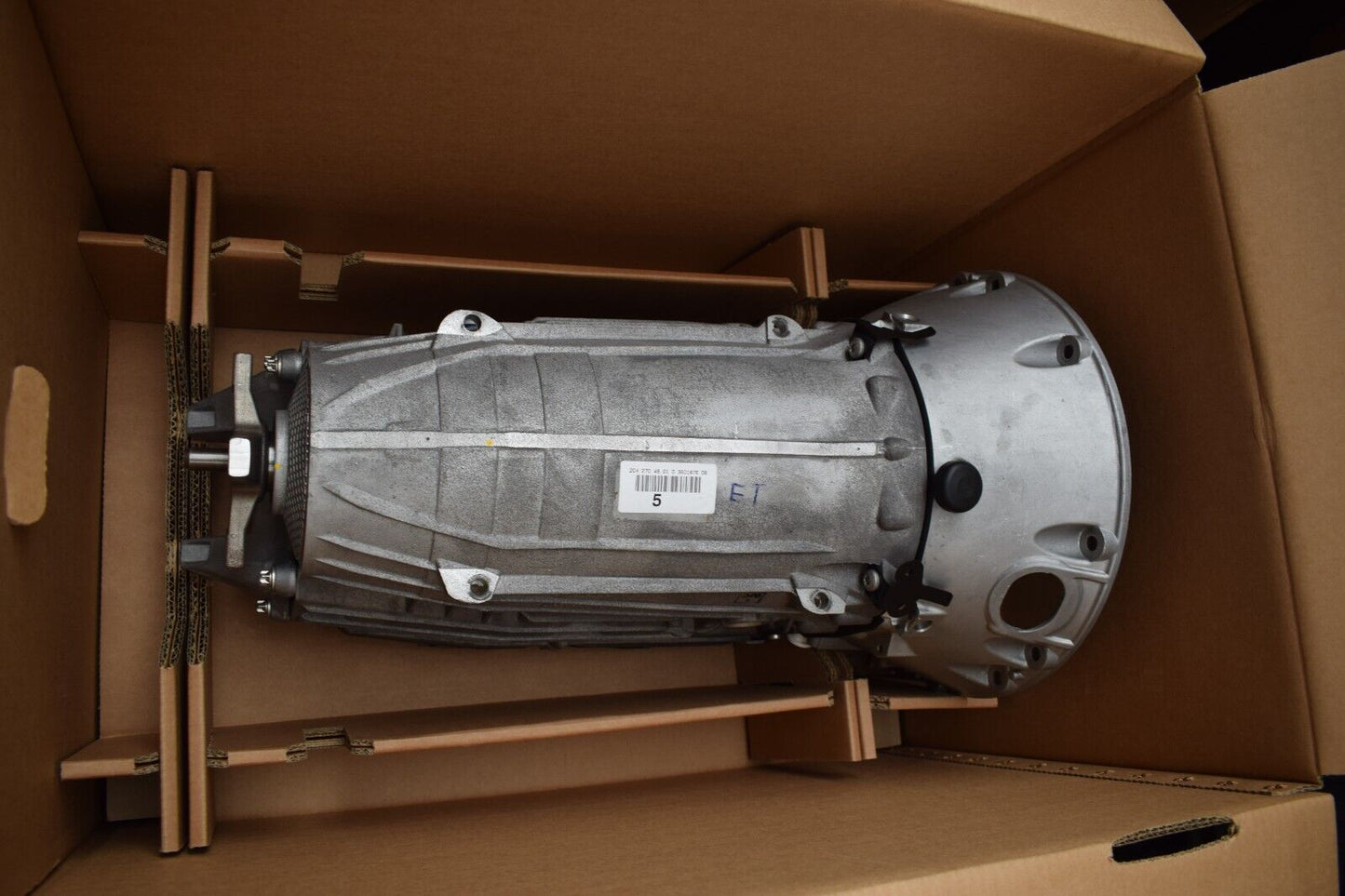 NEU Original Mercedes Automatikgetriebe BM722.902 7G Getriebe a2042704901 OVP