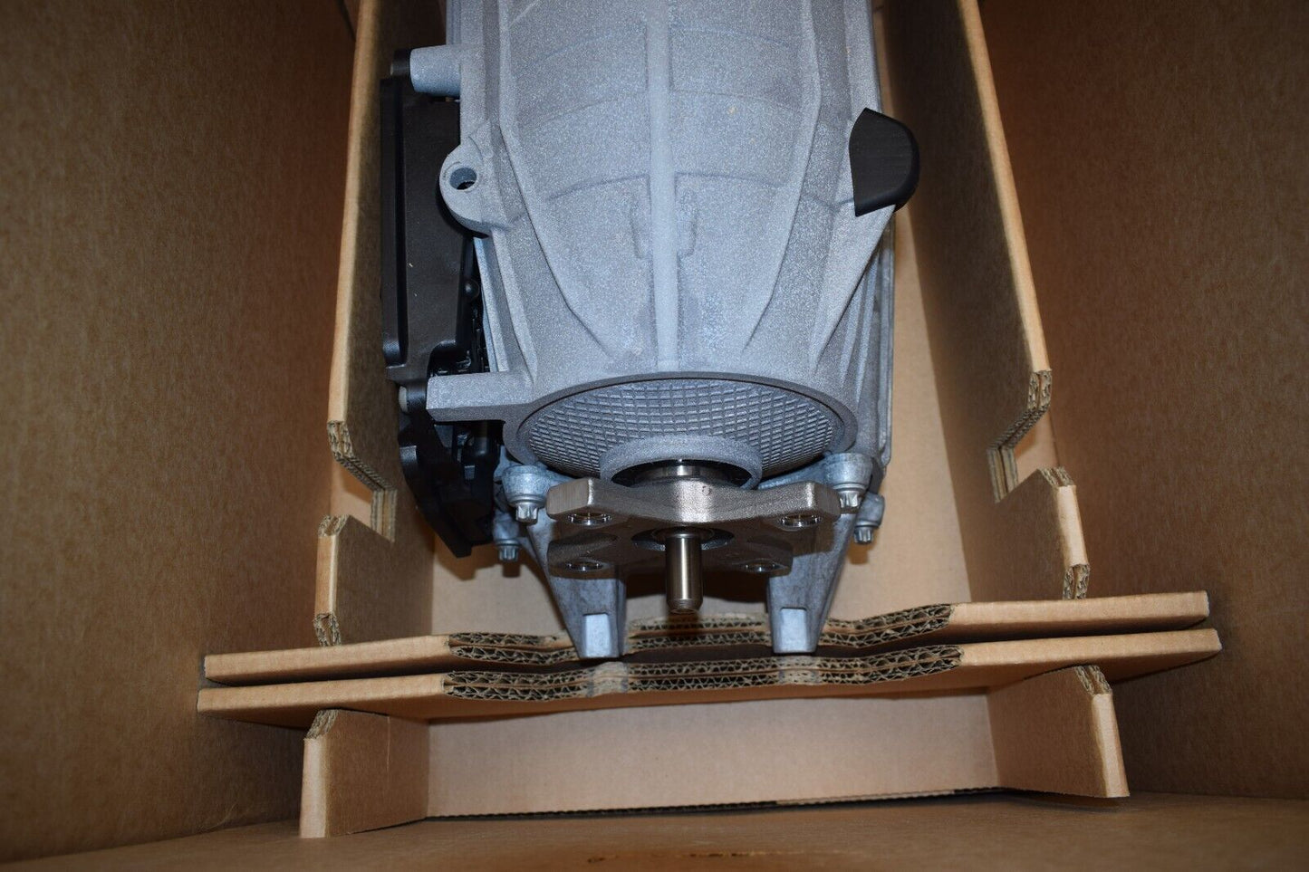 NEU Original Mercedes Automatikgetriebe 7G Getriebe A2212700502 722.903 OVP