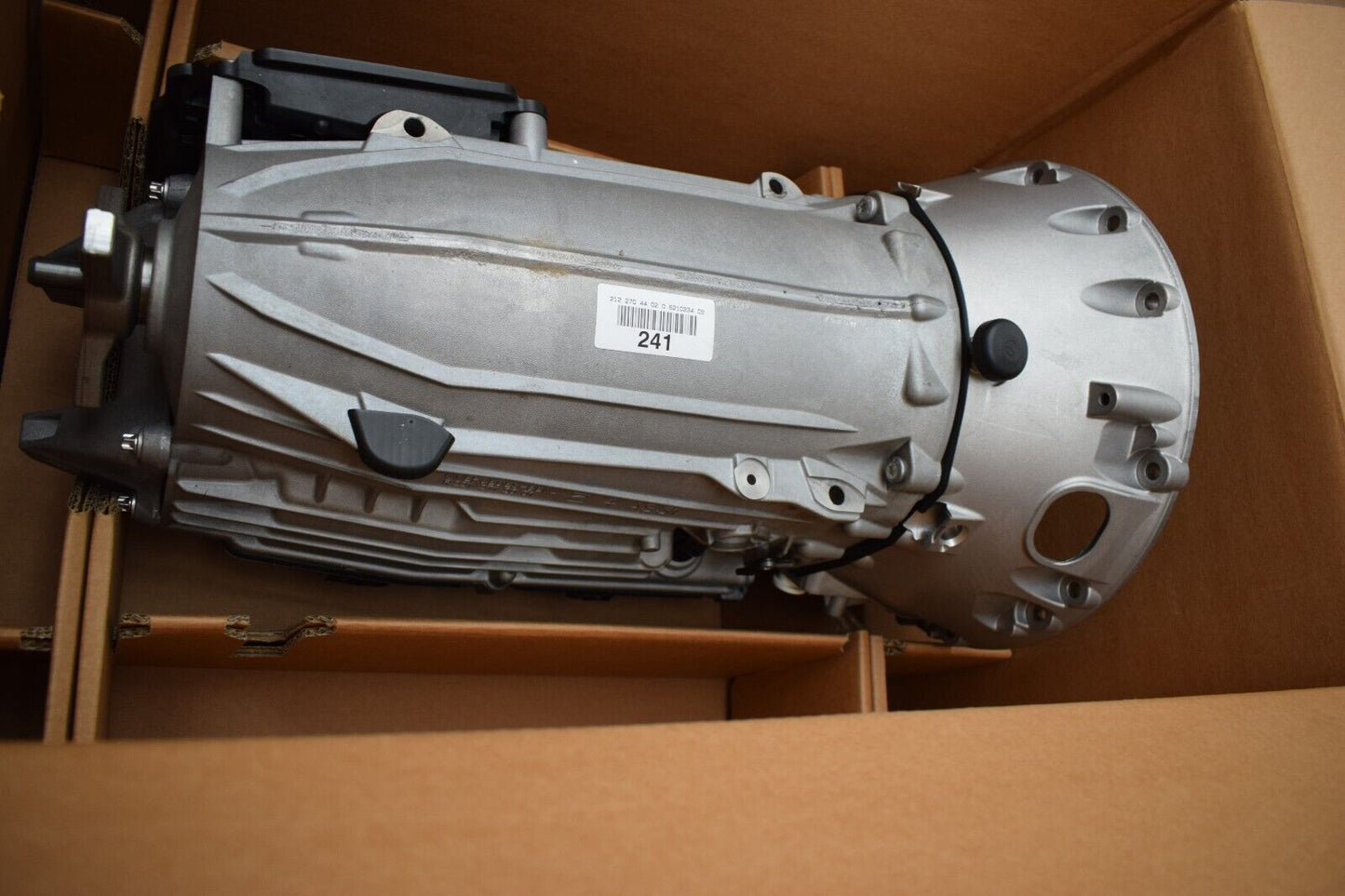 NEU Original Mercedes Automatikgetriebe 7G Getriebe a2122704402 OVP