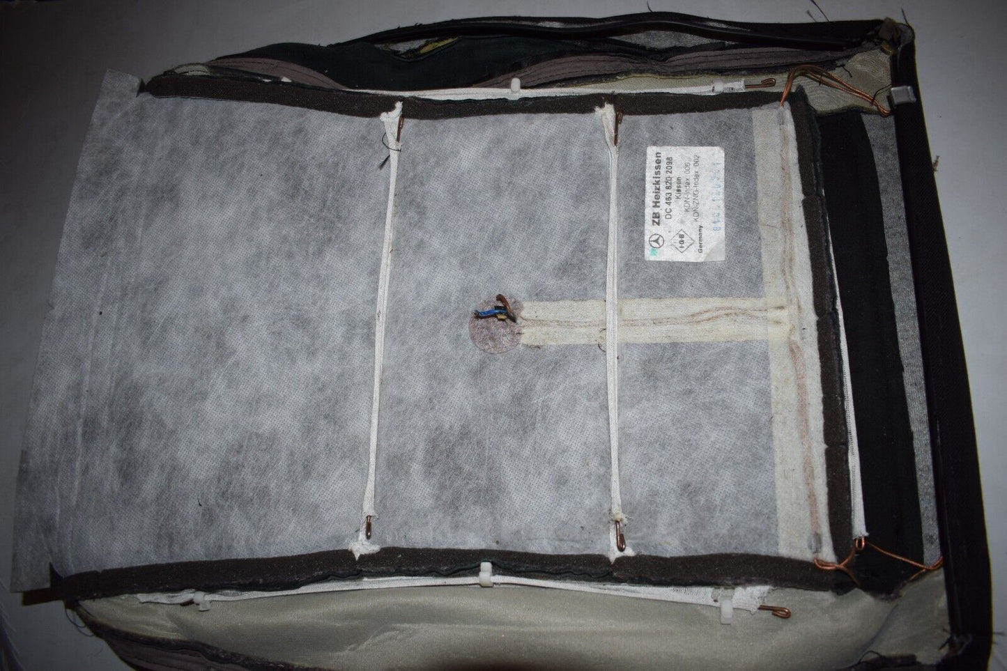 Original Mercedes G Klasse w463 Sitzfläche Fahrersitz Lederbezug Sitzbezug