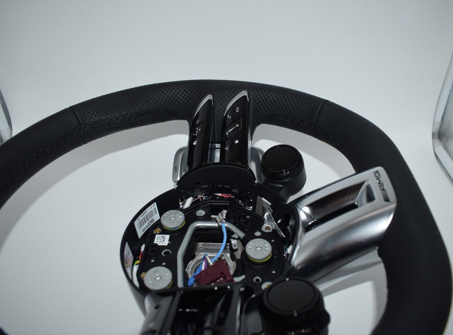 Original Mercedes AMG Performance Lenkrad w238 w118 w177 Leder a0994609808