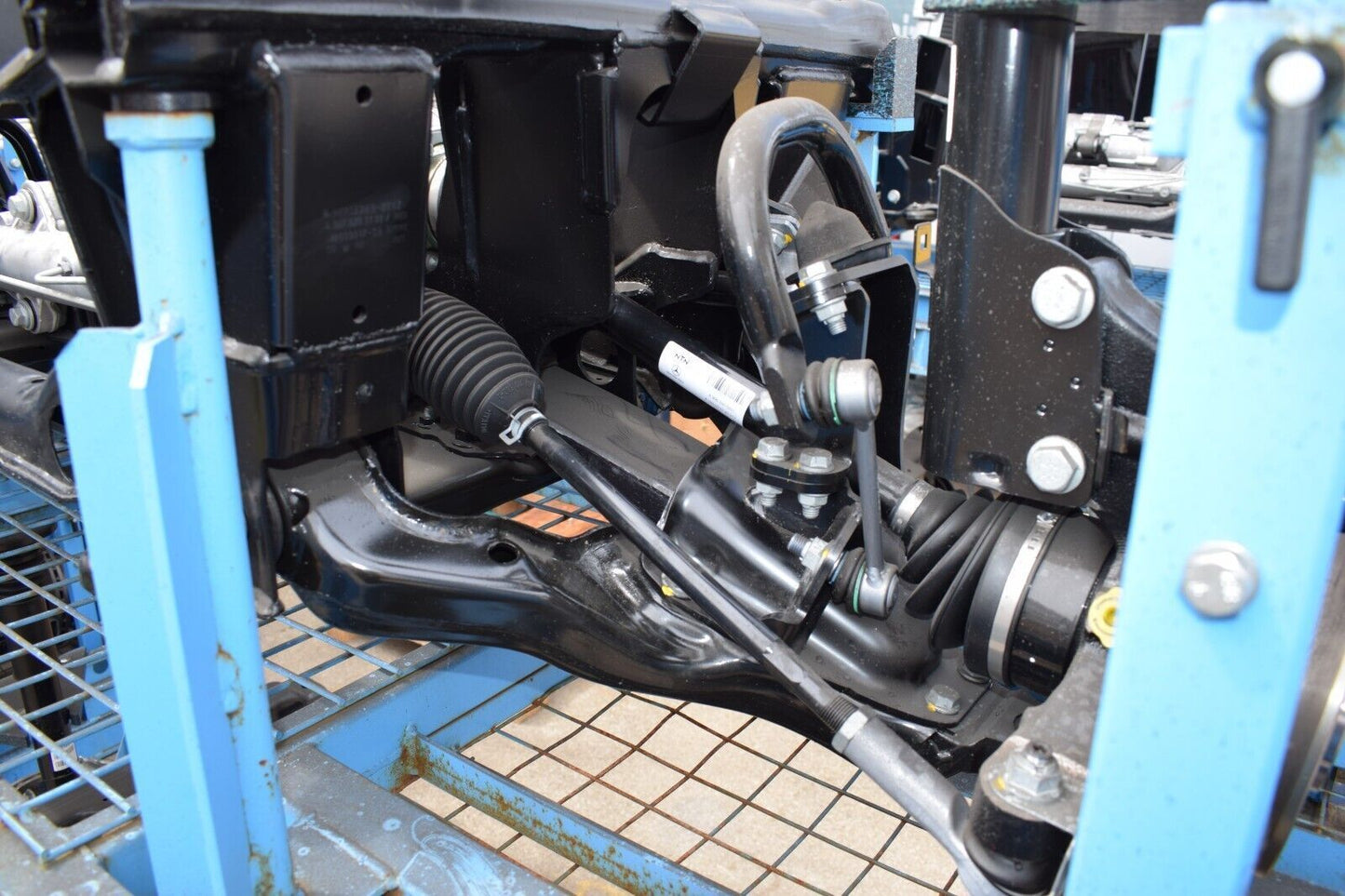 Original Mercedes Sprinter Allrad Achse vorn komplett Lenkung Träger w906