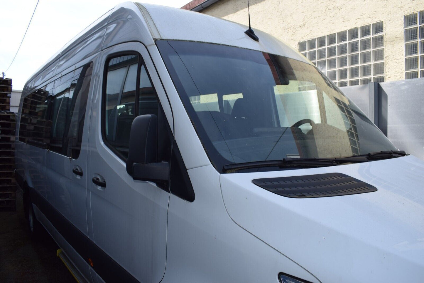 Mercedes W907 Sprinter 516 Sprinter 5 Tonner Karosserie NUR Karosse keine Tür