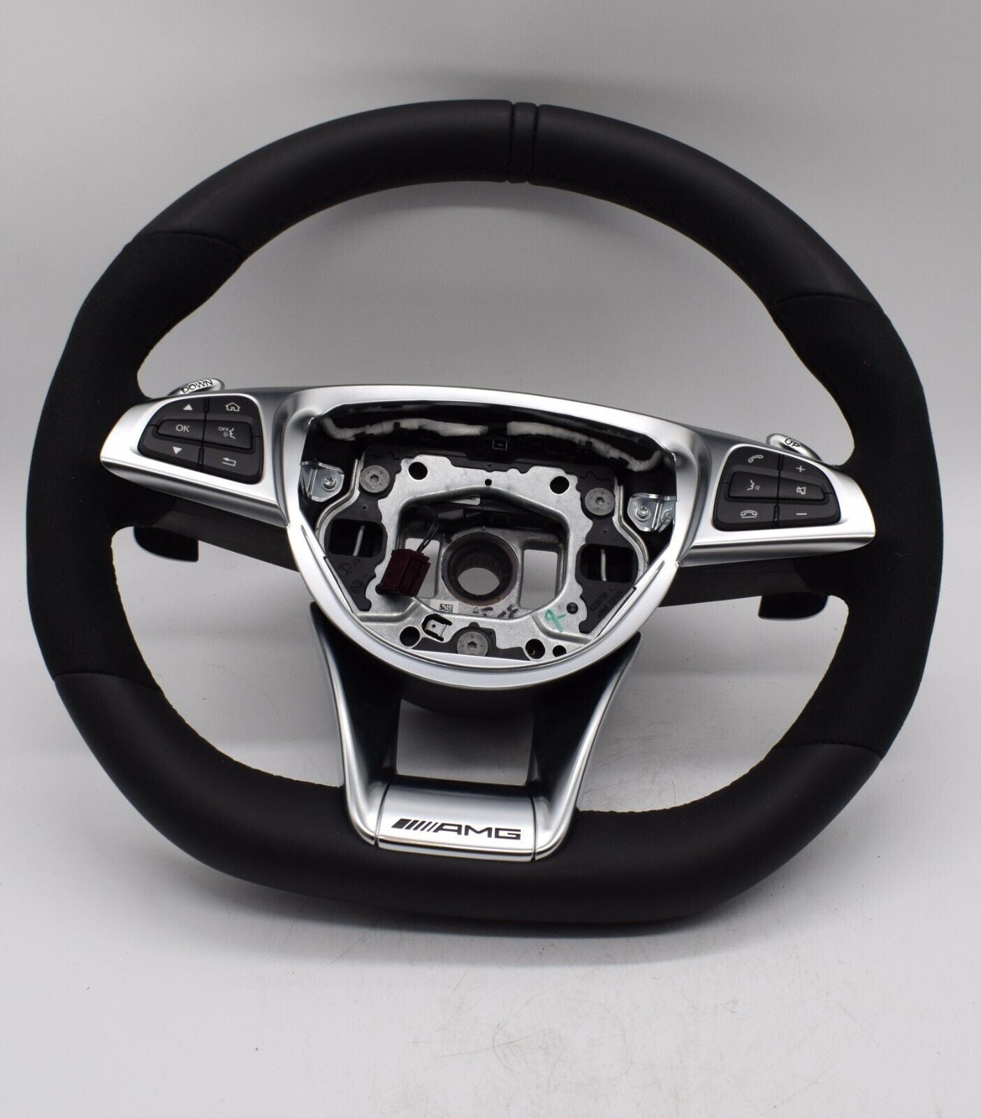 Original Mercedes Amg Performance Lenkrad C190 Alcantara GT a1904600103 schwarz