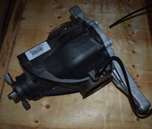 Original Mercedes w447 Vito V Klasse 52:15 3,467 Differential A 4473501014