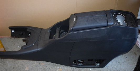 Original Mercedes w447 V Klasse Mittelkonsole Kühlbox Ablagefach