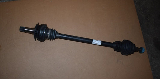 1x Original Mercedes Hinterachswelle Allrad A4473506600 w447 Vito