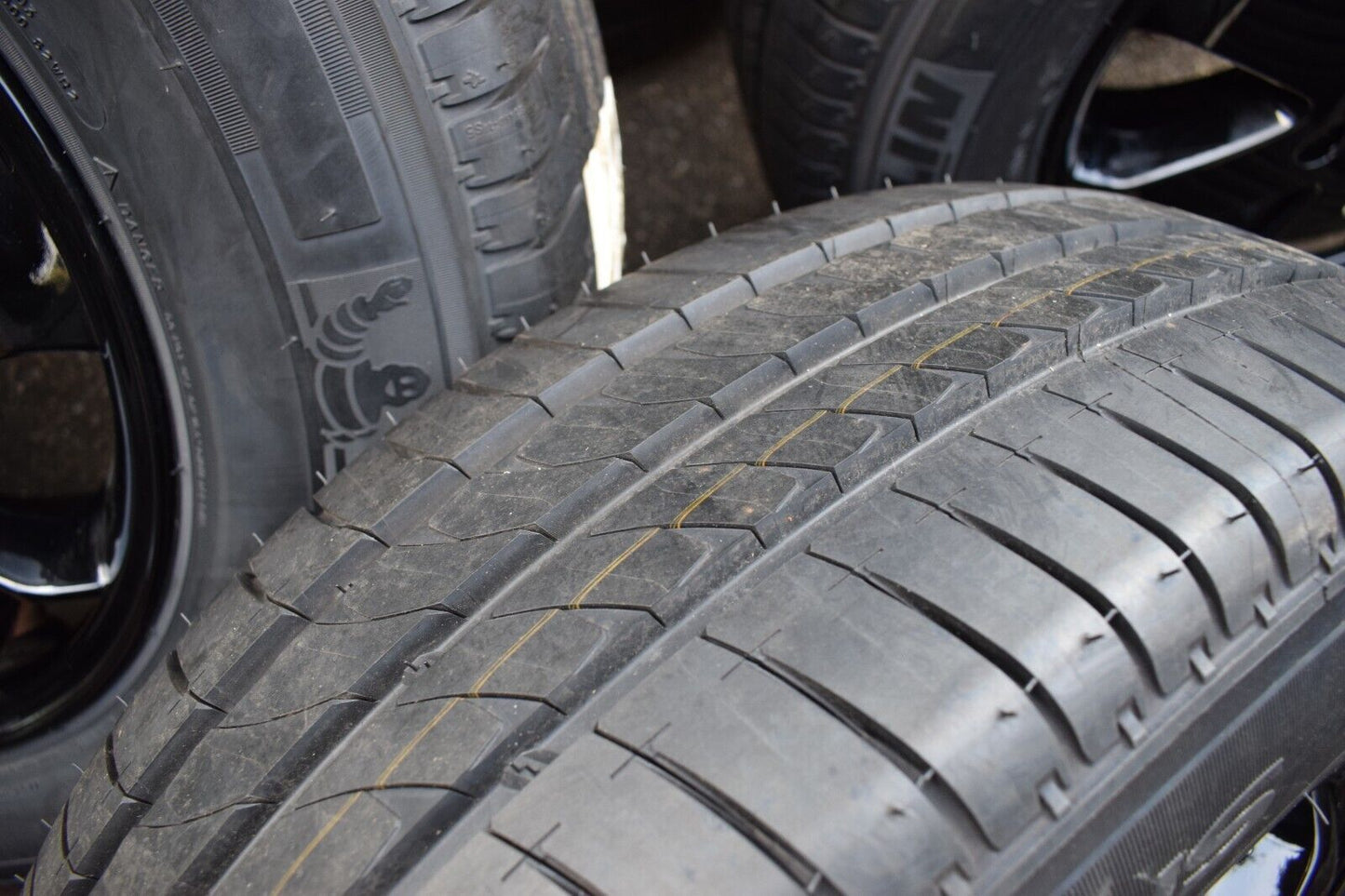 Original Mercedes Sprinter Komplettradsatz Sommer Michelin 16 Zoll 225 75 16C