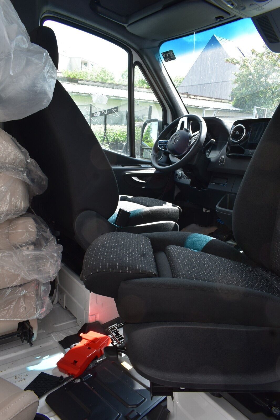 Mercedes w907 Sprinter Komfortsitze Drehkonsole Sitz Vorne Fahrer Beifahrer