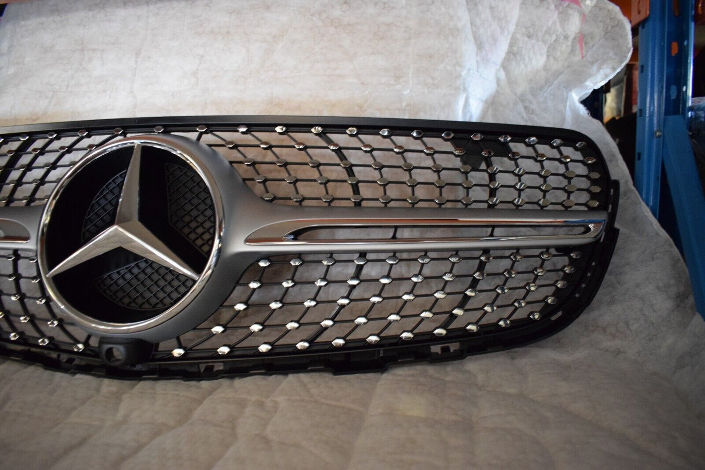 Original Mercedes Kühlergrill Grill w253 GLC AMG 43 Diamantgrill silber