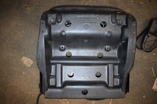Original Mercedes G Klasse w463 Sitz rechts Unterteil elektrisch a4639120221