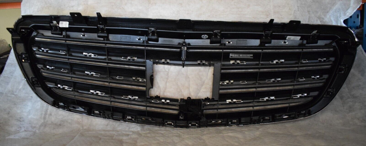 Original Mercedes Kühlergrill Grill w213 E Klasse a2138802103 silber
