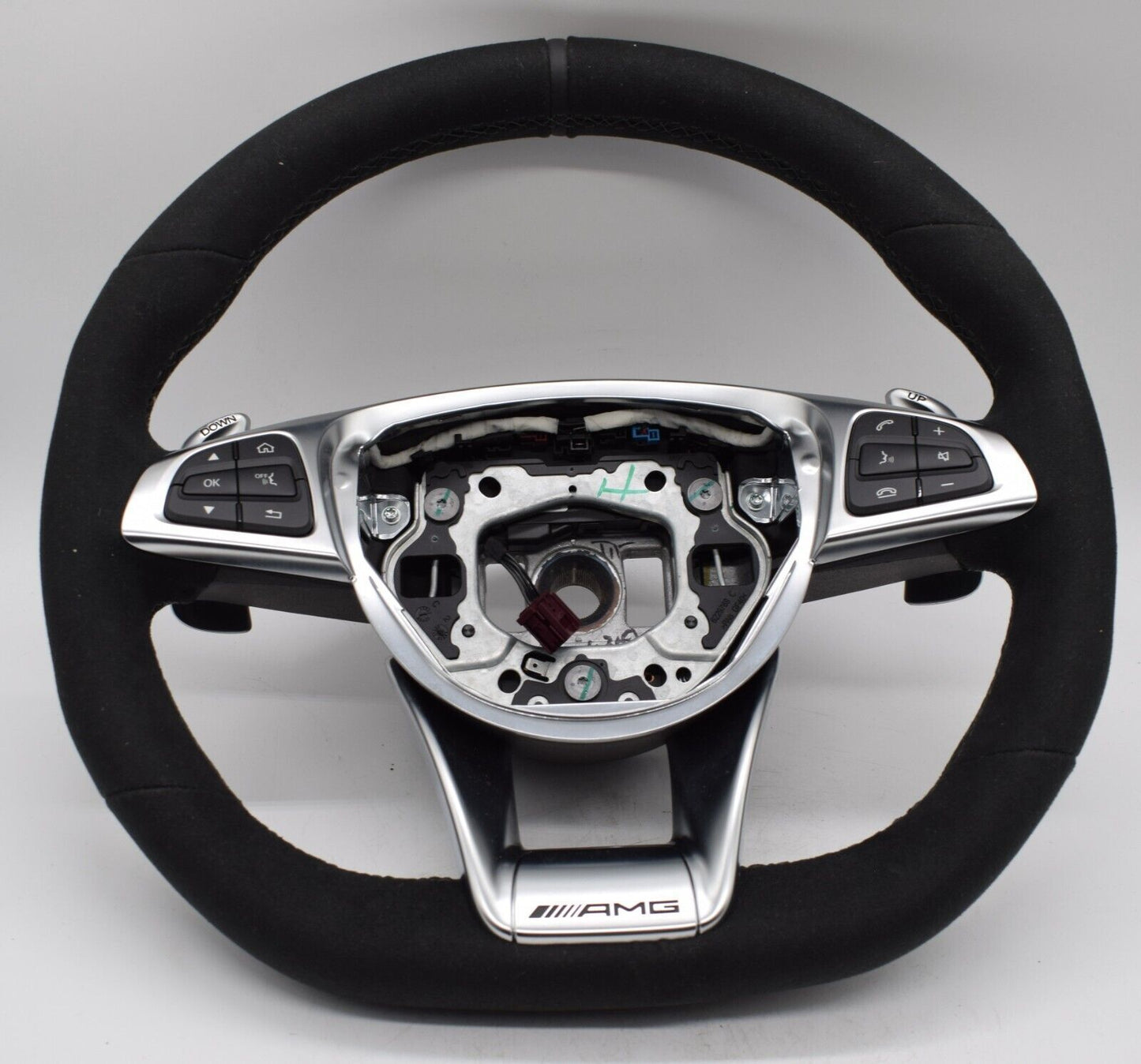 Mercedes Lenkrad AMG Lenkrad GT c190 Cabrio Alcantara a1904600703 schwarz