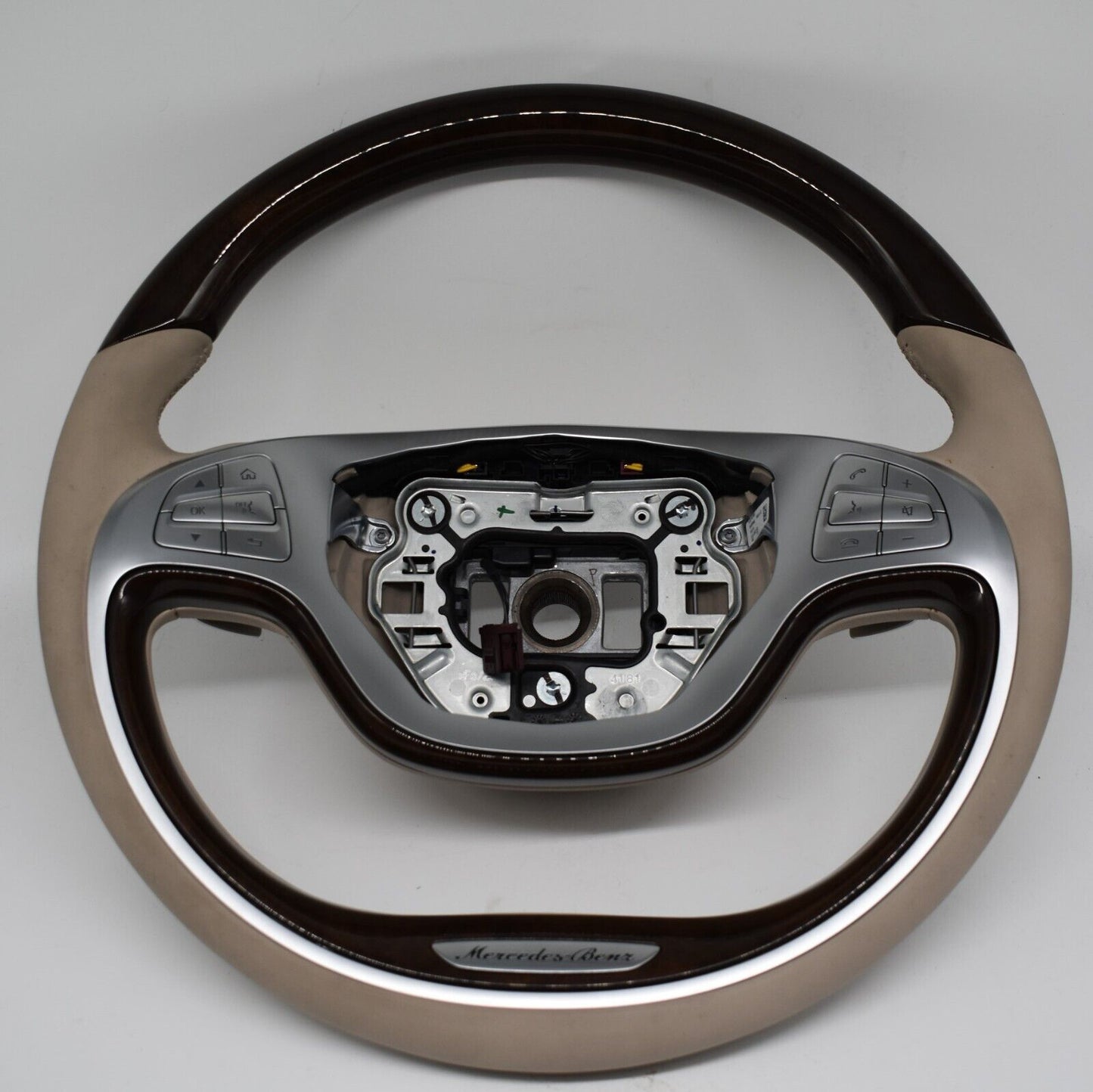 Original Mercedes w222 S Klasse Holzlenkrad Seidenbeige A2224605003 Wurzelnuss