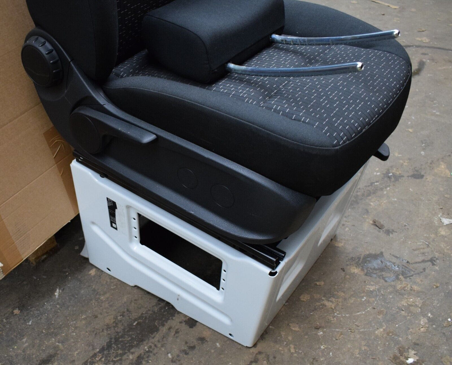 Mercedes w907 Sprinter Sitz LHD vorne Rechts Sitzkasten Stoffsitz